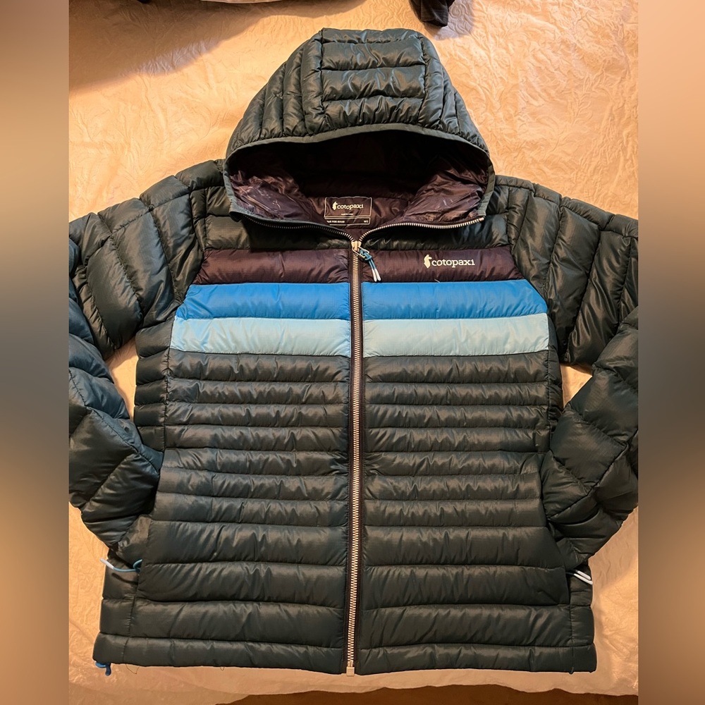 Women’s Cotopaxi Fuego Down Jacket
